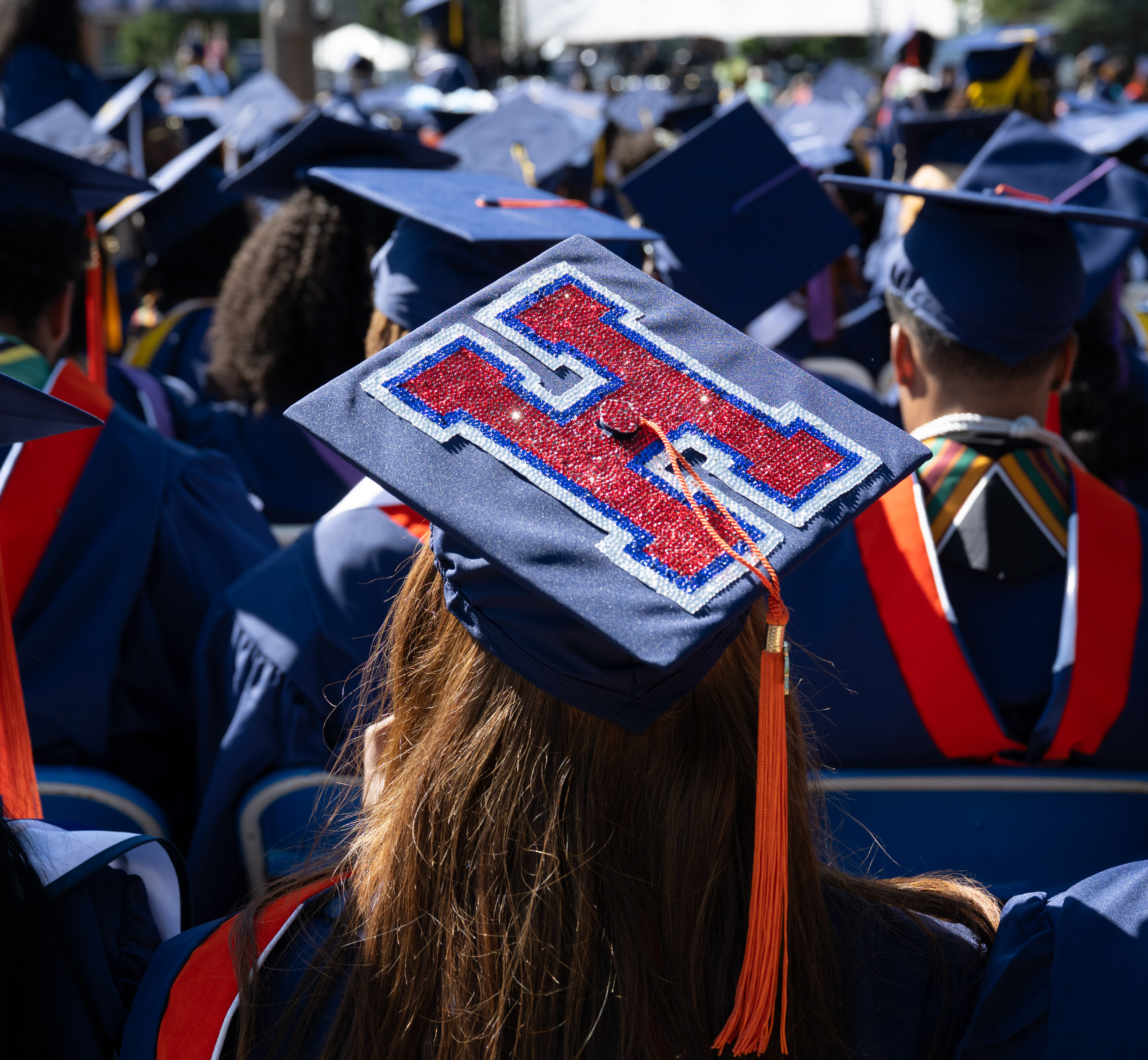 HU graduation cap